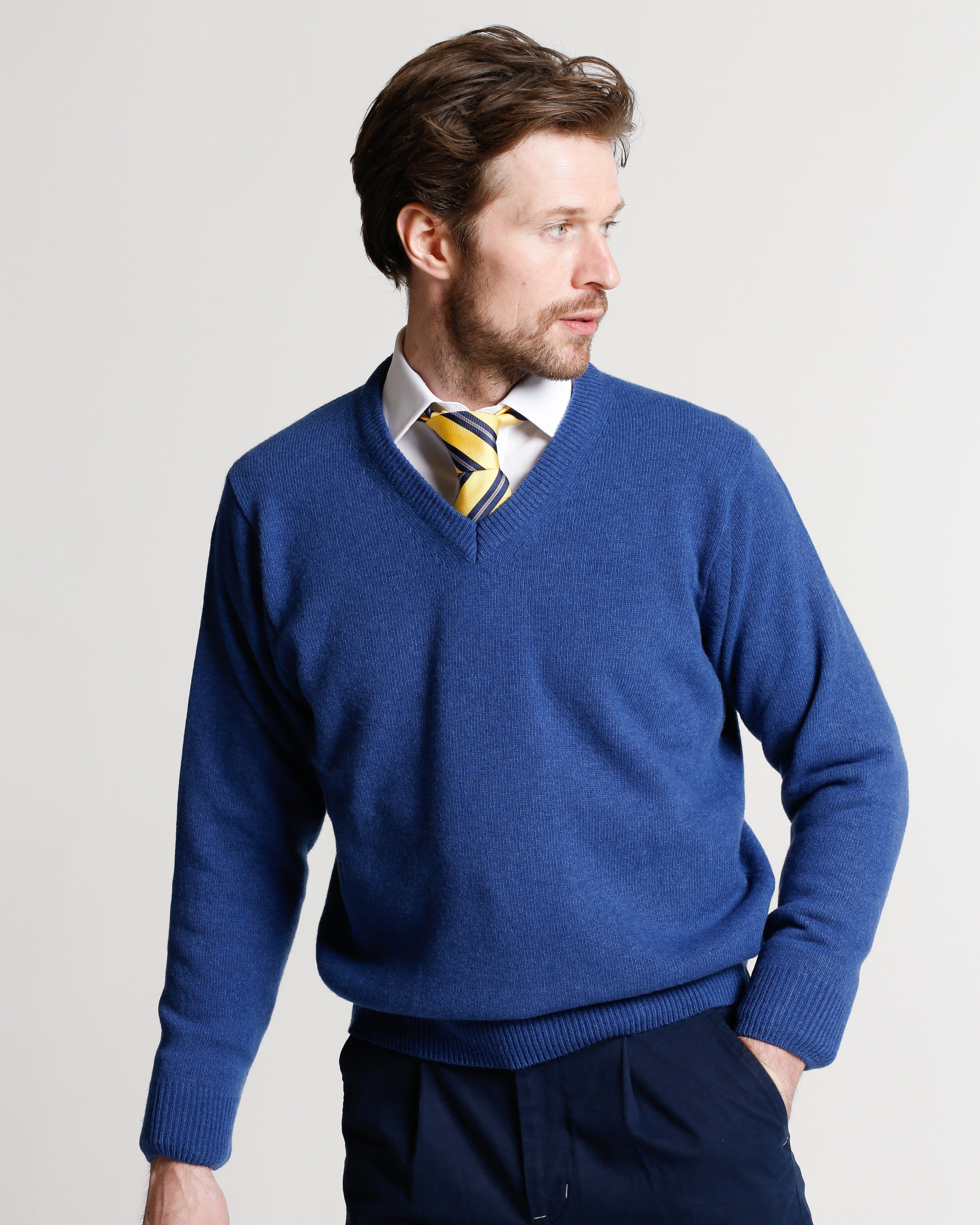 V Neck Mens Smart Jumper Sale Wool Blend Relaxed V-Neck Jumper