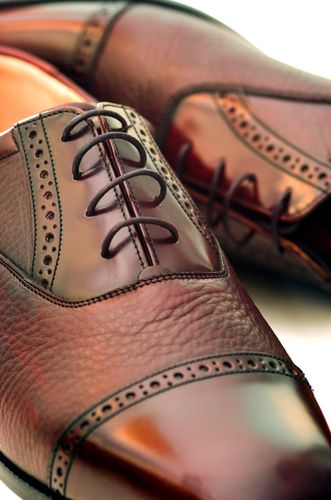 HEMINGWAY TAILORS’ GUIDE TO FOOTWEAR